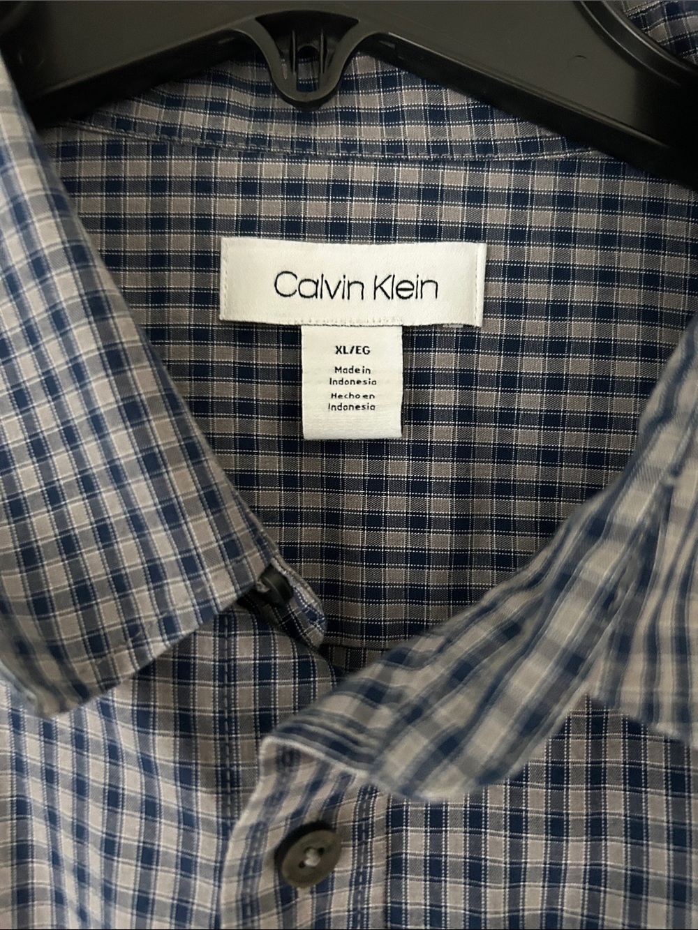 Men’s Calvin Klein button down shirt X Large